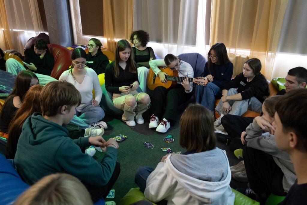 photo 2025 11 06 18 02 37