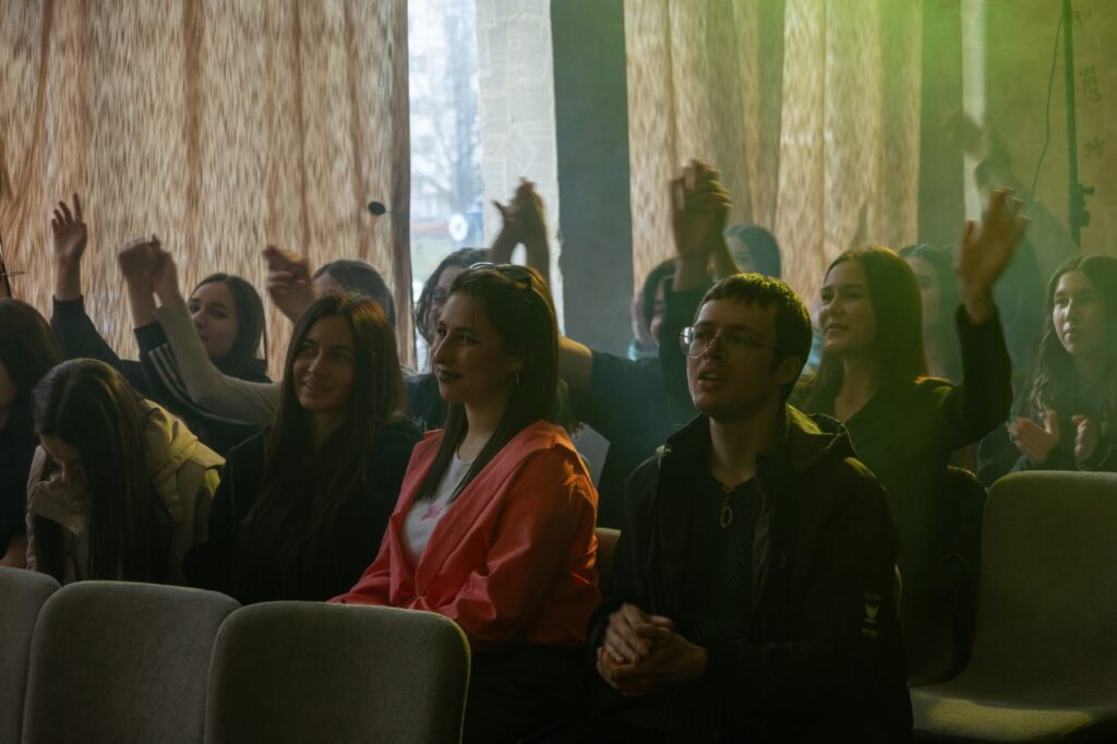 CRAT și tradiția lunară de #AntiConcerte continuă photo 2026 04 08 16 47 47